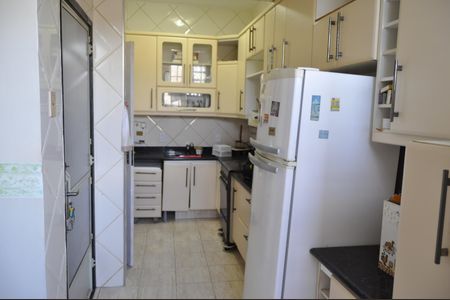 Apartamento à venda com 60m², 2 quartos e 1 vagaCozinha