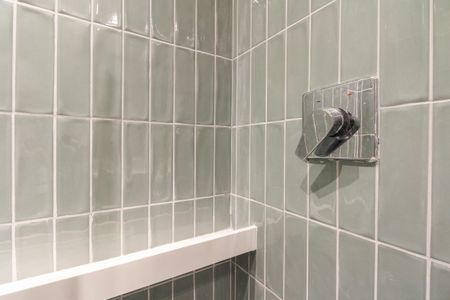 Studio para alugar com 25m², 1 quarto e sem vaga Studio para alugar com 25m², 1 quarto e sem vagaBanheiro