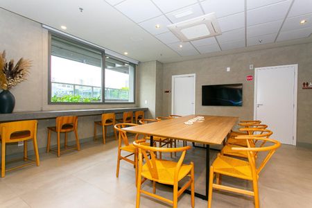 Studio para alugar com 25m², 1 quarto e sem vaga Studio para alugar com 25m², 1 quarto e sem vagaCondomínio - Salão de Festas