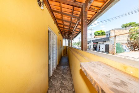 Casa para alugar com 100m², 2 quartos e sem vagaÁrea Externa
