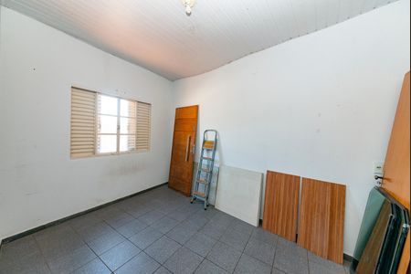 Casa para alugar com 100m², 2 quartos e sem vagaQuarto 1