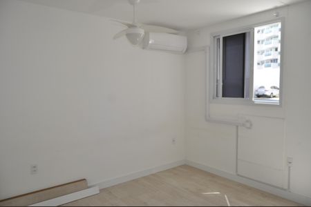 Apartamento à venda com 48m², 1 quarto e 1 vagaQuarto 