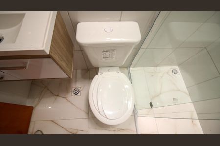 Apartamento para alugar com 28m², 2 quartos e sem vaga Apartamento para alugar com 28m², 2 quartos e sem vagaBanheiro