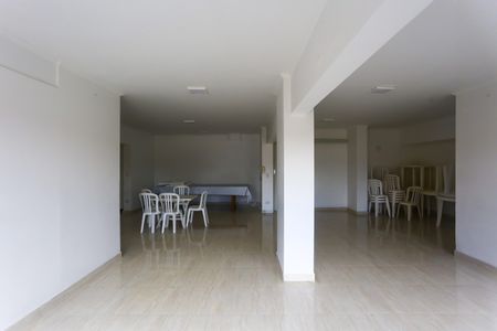 Apartamento à venda com 76m², 3 quartos e 1 vagaÁrea comum - Salão de festas