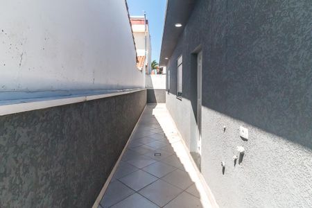 Casa de condomínio para alugar com 75m², 3 quartos e 2 vagasCorredor Lateral