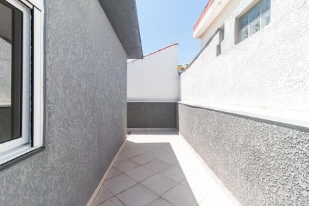 Casa de condomínio para alugar com 75m², 3 quartos e 2 vagasQuintal dos Fundos/Área de Serviço