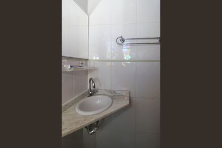 Apartamento à venda com 112m², 3 quartos e 1 vaga Apartamento à venda com 112m², 3 quartos e 1 vagaBanheiro 2