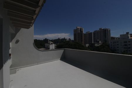 Apartamento à venda com 112m², 3 quartos e 1 vaga Apartamento à venda com 112m², 3 quartos e 1 vagaÁrea comum - Churrasqueira