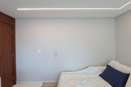 Apartamento à venda com 80m², 2 quartos e 2 vagasSala