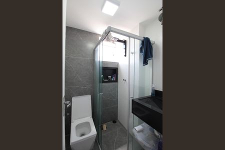 Apartamento à venda com 80m², 2 quartos e 2 vagasBanheiro Social