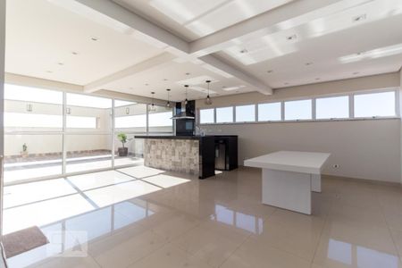 Apartamento para alugar com 37m², 1 quarto e 1 vagaCondomínio - Salão de Festas e Churrasqueira 