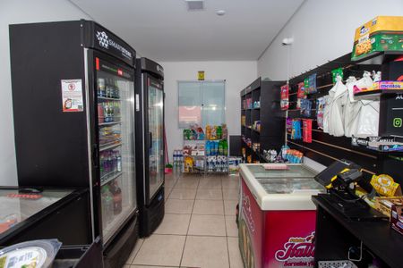 Apartamento para alugar com 70m², 3 quartos e 1 vaga Apartamento para alugar com 70m², 3 quartos e 1 vagaÁrea comum - Minimercado