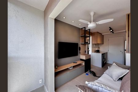 Apartamento à venda com 28m², 1 quarto e sem vaga Apartamento à venda com 28m², 1 quarto e sem vagaSacada Integrada