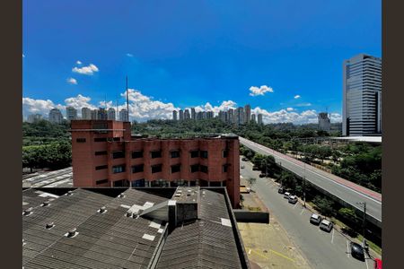 Apartamento à venda com 28m², 1 quarto e sem vaga Apartamento à venda com 28m², 1 quarto e sem vagaVista