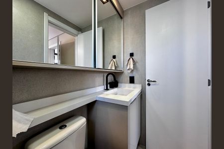 Apartamento à venda com 28m², 1 quarto e sem vaga Apartamento à venda com 28m², 1 quarto e sem vagaBanheiro Suíte