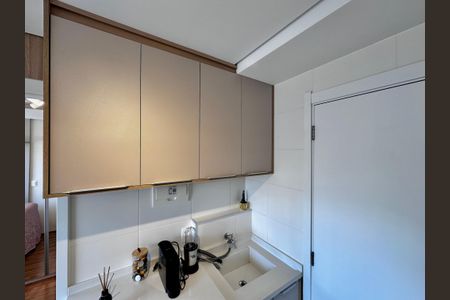 Apartamento à venda com 28m², 1 quarto e sem vaga Apartamento à venda com 28m², 1 quarto e sem vagaÁrea de Serviço