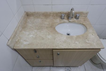 Apartamento para alugar com 58m², 2 quartos e 1 vaga Apartamento para alugar com 58m², 2 quartos e 1 vagaBanheiro