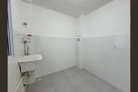 Apartamento à venda com 45m², 2 quartos e 2 vagas Apartamento à venda com 45m², 2 quartos e 2 vagasCozinha e Área de Serviço