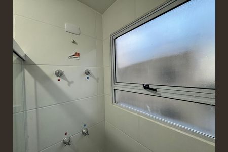 Apartamento à venda com 45m², 2 quartos e 2 vagas Apartamento à venda com 45m², 2 quartos e 2 vagasBanheiro