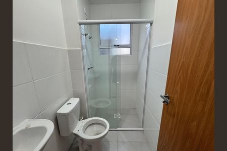 Apartamento à venda com 45m², 2 quartos e 2 vagas Apartamento à venda com 45m², 2 quartos e 2 vagasBanheiro