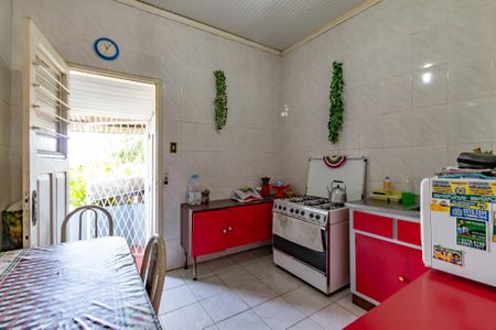 Casa à venda com 150m², 3 quartos e 2 vagasCozinha