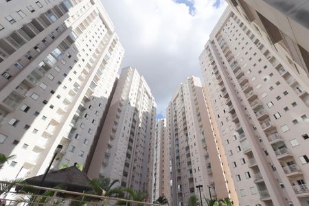 Apartamento à venda com 69m², 2 quartos e 1 vaga Apartamento à venda com 69m², 2 quartos e 1 vagaFachada