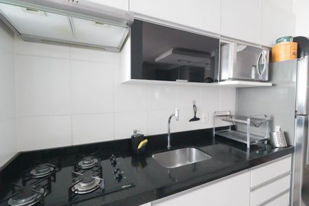 Apartamento à venda com 69m², 2 quartos e 1 vaga Apartamento à venda com 69m², 2 quartos e 1 vagaCozinha e Área de Serviço