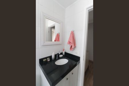 Apartamento à venda com 69m², 2 quartos e 1 vaga Apartamento à venda com 69m², 2 quartos e 1 vagaBanheiro