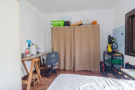 Casa à venda com 700m², 2 quartos e 10 vagas Casa à venda com 700m², 2 quartos e 10 vagasQuarto 3