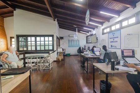 Casa à venda com 700m², 2 quartos e 10 vagas Casa à venda com 700m², 2 quartos e 10 vagasÁrea comum - Sala comercial