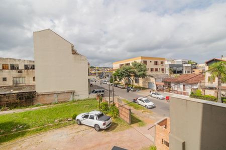 Casa à venda com 700m², 2 quartos e 10 vagas Casa à venda com 700m², 2 quartos e 10 vagasVista