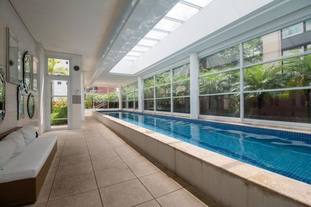 Apartamento à venda com 42m², 1 quarto e 1 vagaPiscina