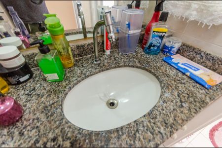 Apartamento para alugar com 62m², 2 quartos e 1 vagaBanheiro