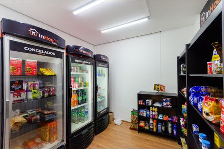 Apartamento para alugar com 62m², 2 quartos e 1 vagaMercado