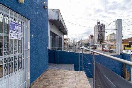Casa para alugar com 80m², 2 quartos e 2 vagasplaca