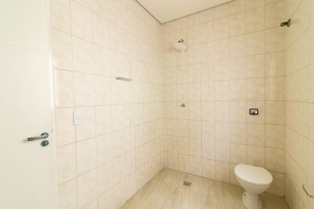 Casa para alugar com 80m², 2 quartos e 2 vagasBanheiro