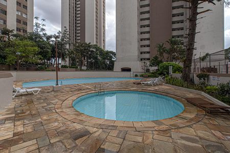 Apartamento para alugar com 64m², 2 quartos e 1 vaga Apartamento para alugar com 64m², 2 quartos e 1 vagaÁrea comum - Piscina