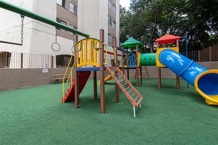 Apartamento para alugar com 64m², 2 quartos e 1 vaga Apartamento para alugar com 64m², 2 quartos e 1 vagaÁrea Comum - Playground