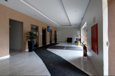 Apartamento para alugar com 64m², 2 quartos e 1 vaga Apartamento para alugar com 64m², 2 quartos e 1 vagaHall de Entrada