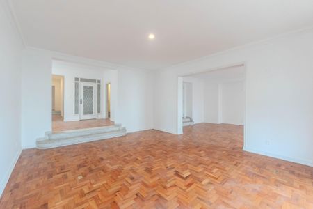 Apartamento para alugar com 350m², 6 quartos e 4 vagasSala