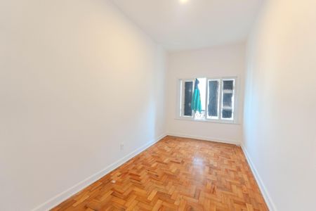 Apartamento para alugar com 350m², 6 quartos e 4 vagasQuarto de Serviço 