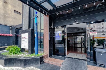 Apartamento para alugar com 34m², 1 quarto e 1 vagaFachada - Plaquinha