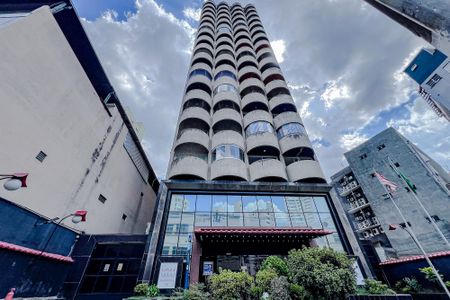 Apartamento para alugar com 34m², 1 quarto e 1 vagaFachada