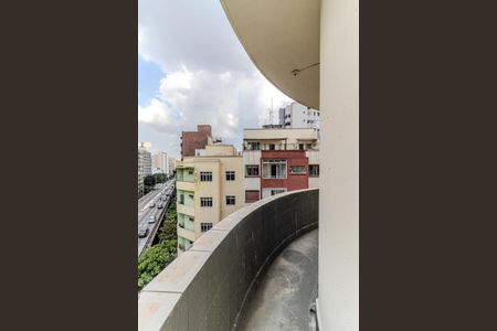 Apartamento à venda com 60m², 2 quartos e sem vagaVaranda