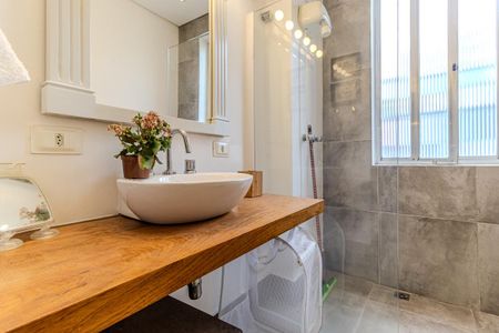 Apartamento à venda com 60m², 2 quartos e sem vagaBanheiro