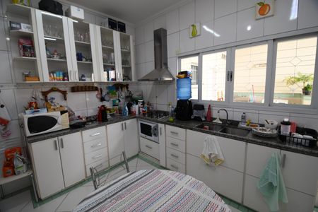 Casa à venda com 189m², 3 quartos e 2 vagasCozinha