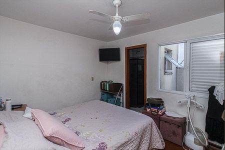 Casa de condomínio à venda com 140m², 3 quartos e 2 vagas Casa de condomínio à venda com 140m², 3 quartos e 2 vagassuíte