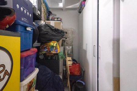 Casa de condomínio à venda com 140m², 3 quartos e 2 vagas Casa de condomínio à venda com 140m², 3 quartos e 2 vagasdepósito na garagem