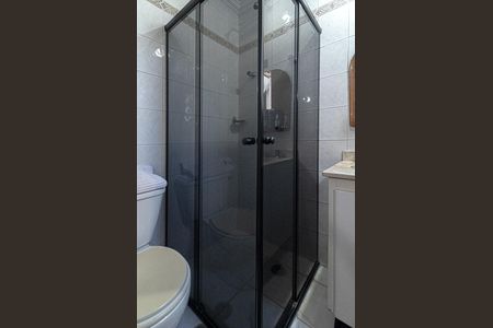 Casa de condomínio à venda com 140m², 3 quartos e 2 vagas Casa de condomínio à venda com 140m², 3 quartos e 2 vagasbanheiro na suíte