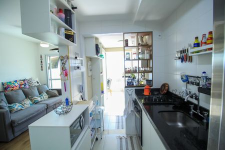 Apartamento à venda com 80m², 2 quartos e 2 vagasCozinha